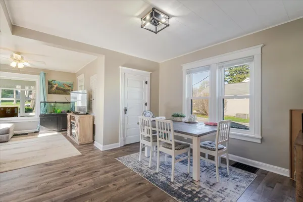 $238,000 | 502 West Cruger Avenue, Eureka, IL 61530