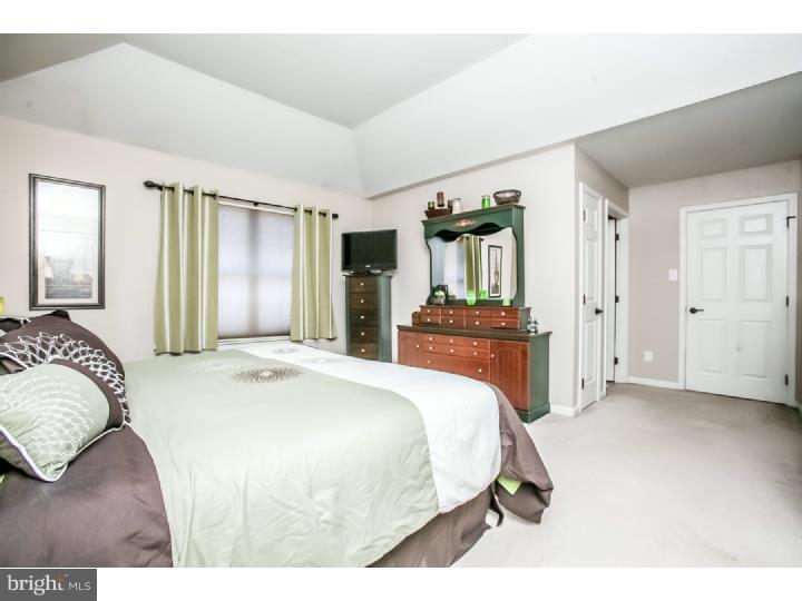 36 Chestertown Road Sicklerville, NJ 08081 - Photo 13 of 22 Gallery Image 13