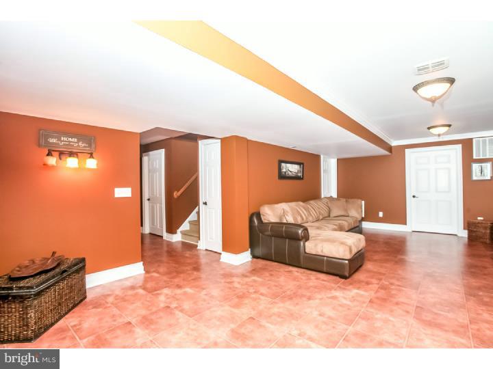 36 Chestertown Road Sicklerville, NJ 08081 - Photo 6 of 22 Gallery Image 6