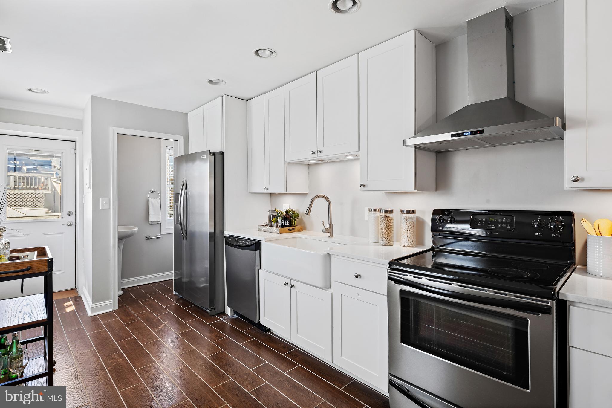 1232 Riverside Avenue Baltimore, MD 21230 - Photo 16 of 46