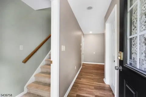 $1,150,000 | 2 William Way, Long Valley, NJ 07853