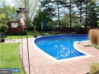 8 Round Hill Road Voorhees, NJ 08043 - Photo 11 of 12
