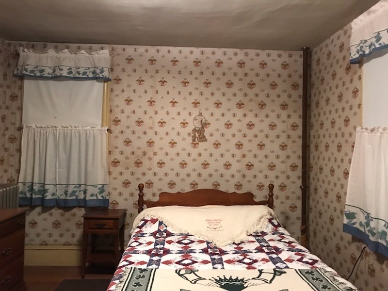 100 Maple Avenue Barrington, RI 02806 - Photo 4 of 7