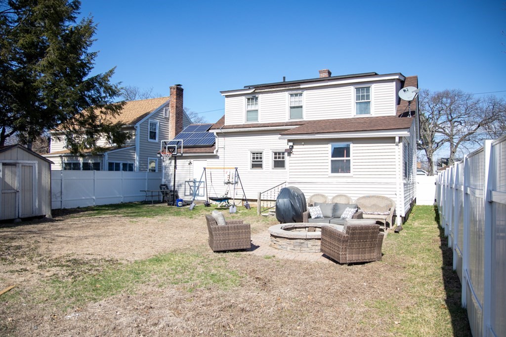 54 Upland Street Springfield, MA 01104 - Photo 29 of 30