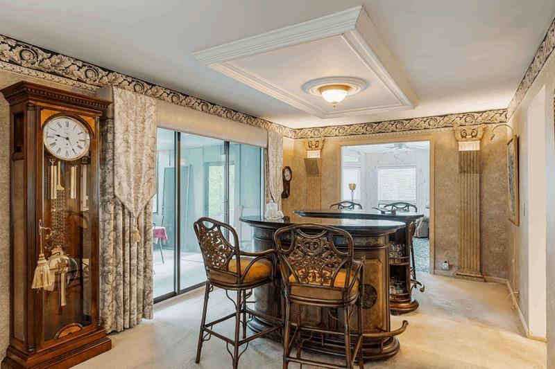 9744 Winton Road Cincinnati, OH 45231 - Photo 17 of 50 Gallery Image 17