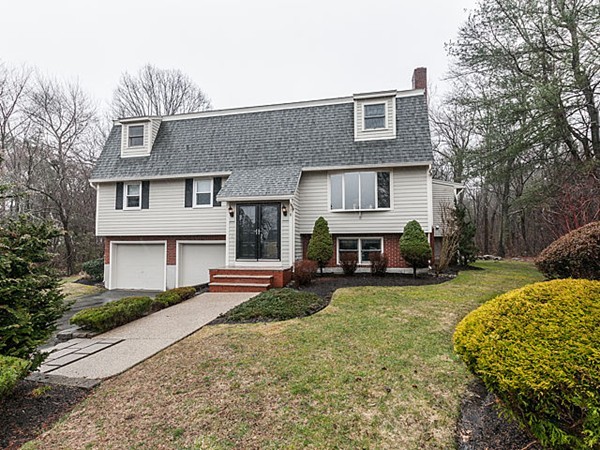 8 Grace Road Danvers, MA 01923 - Photo 1 of 30 Gallery Image 1