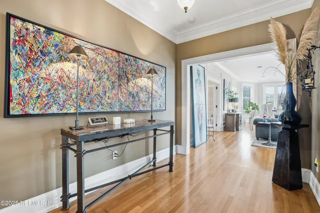 a picture of floor plan