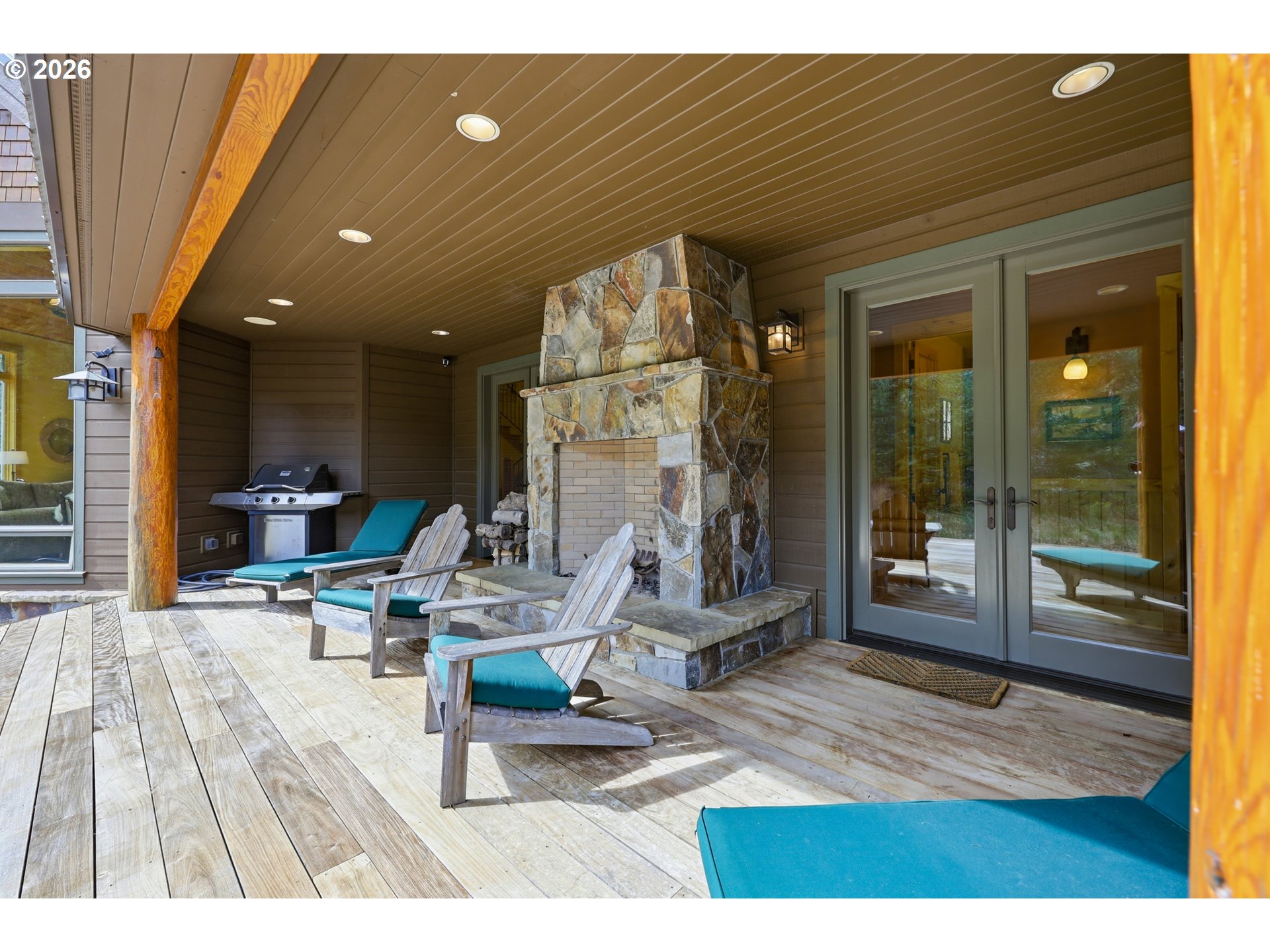 20680 East Glacier View Road Rhododendron, OR 97049 - Photo 42 of 48 a outdoor space with furniture