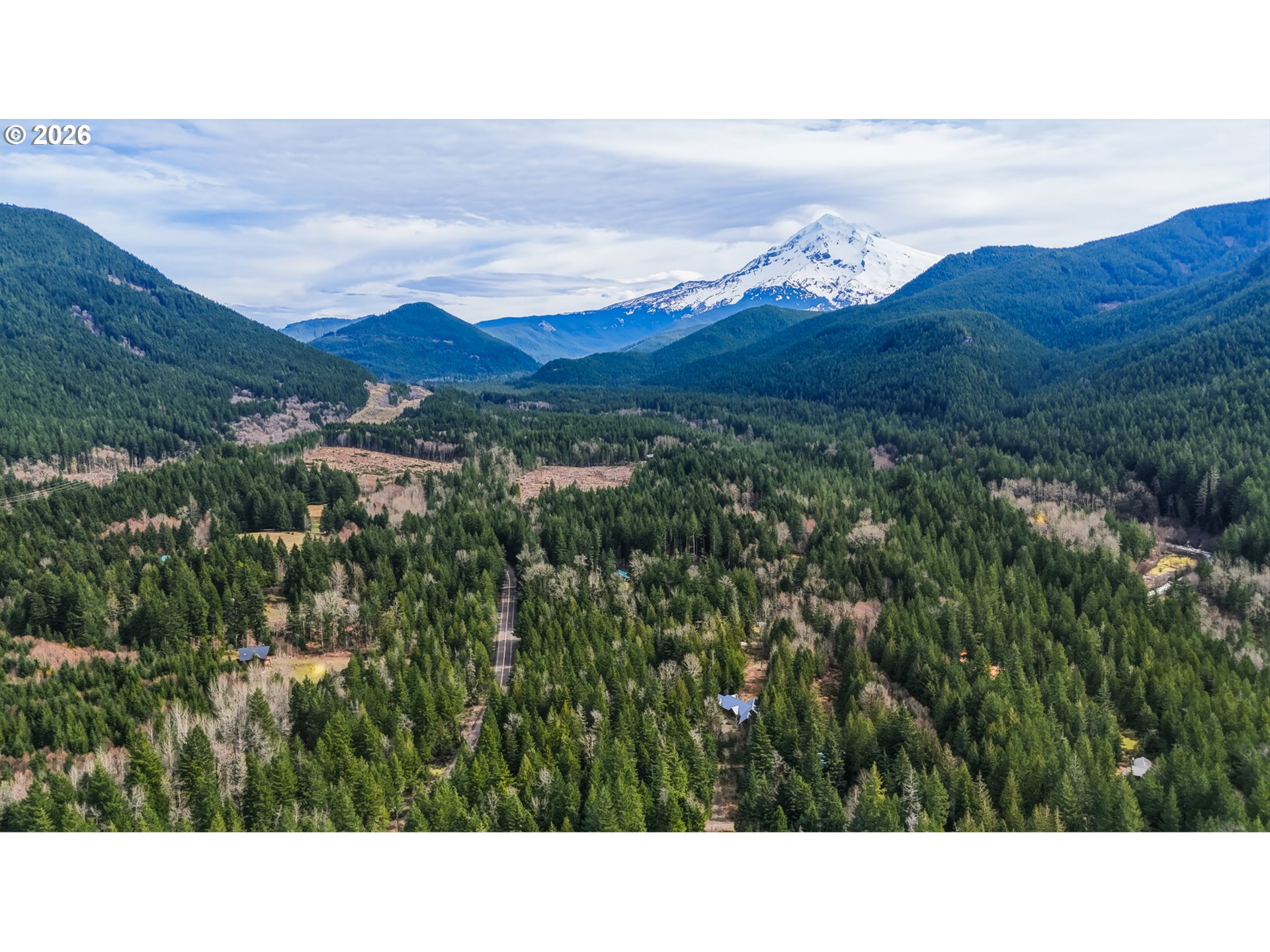 20680 East Glacier View Road Rhododendron, OR 97049 - Photo 44 of 48 a open area with mountains in the background