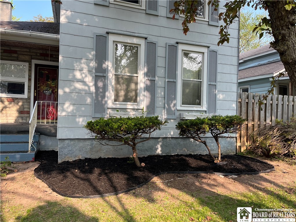 48 Pound Street Lockport City, NY 14094 - Photo 3 of 30