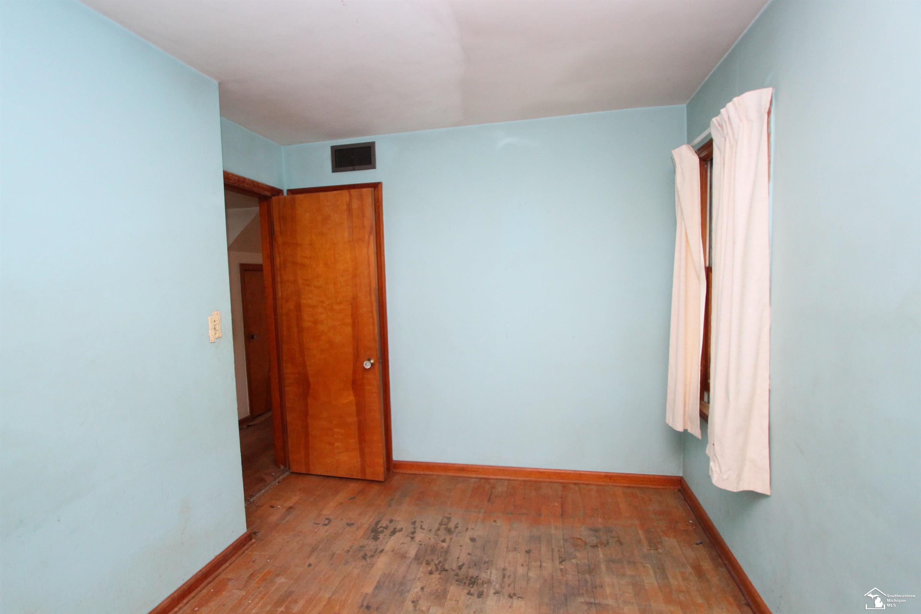 15439 Keegan Road Monroe, MI 48161 - Photo 11 of 23 50181702-e4a7ee95-bfbe-49ca-a183-6e86399875c6.JPG