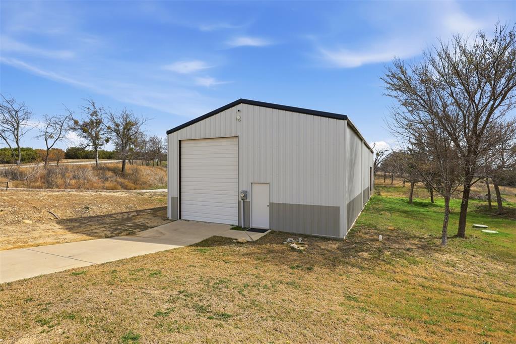 3036 Deer Path Weatherford, TX 76085 - Photo 4 of 35 a view of backyard