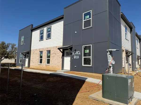 $1,995 | 10548 Tube Drive, Unit 704, Fort Worth, TX 76053