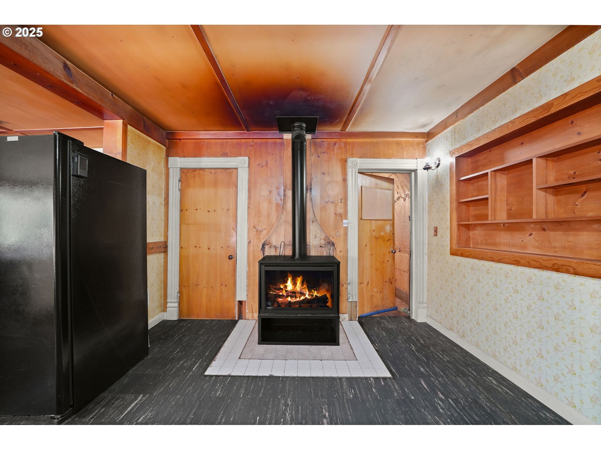 553 South River Road Cottage Grove, OR 97424 - Photo 15 of 42 Gallery Image 15