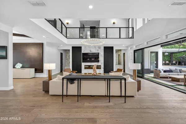 $2,400,000 | 2980 East Boot Track Trail, Gilbert, AZ 85296