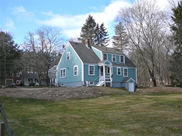 52 Taylor Road Acton, MA 01720 - Photo 4 of 16 Gallery Image 4