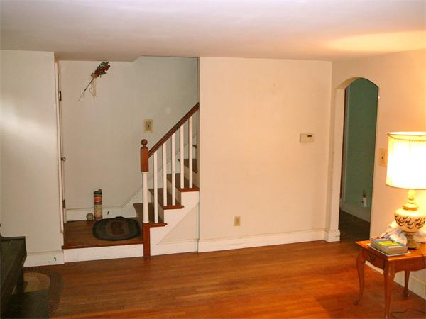 52 Taylor Road Acton, MA 01720 - Photo 8 of 16 Gallery Image 8
