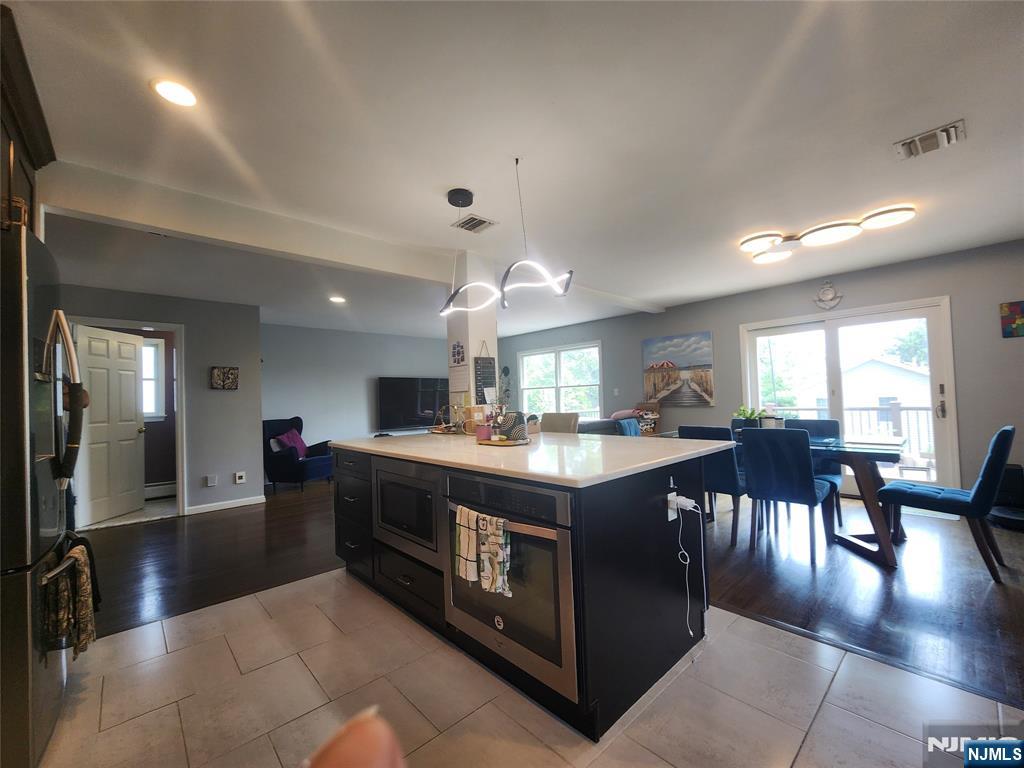 194 8th Street Cresskill, NJ 07626 - Photo 11 of 35