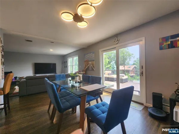 $6,800 | 194 8th Street, Cresskill, NJ 07626