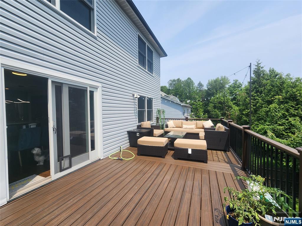 194 8th Street Cresskill, NJ 07626 - Photo 17 of 35