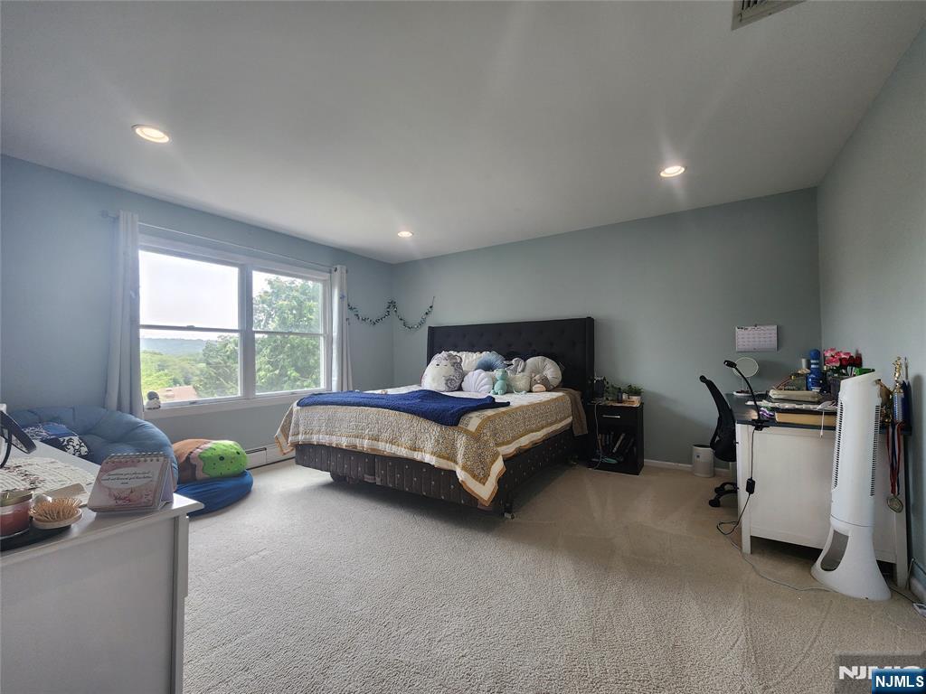 194 8th Street Cresskill, NJ 07626 - Photo 24 of 35