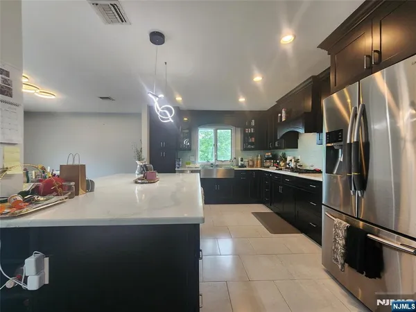 $6,800 | 194 8th Street, Cresskill, NJ 07626