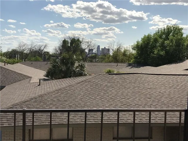 $1,350 | 5916 Gaston Avenue, Unit 304, Dallas, TX 75214