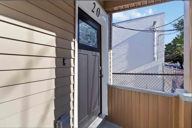 $5,500 | 20 Alston Street, Unit 20, Somerville, MA 02143