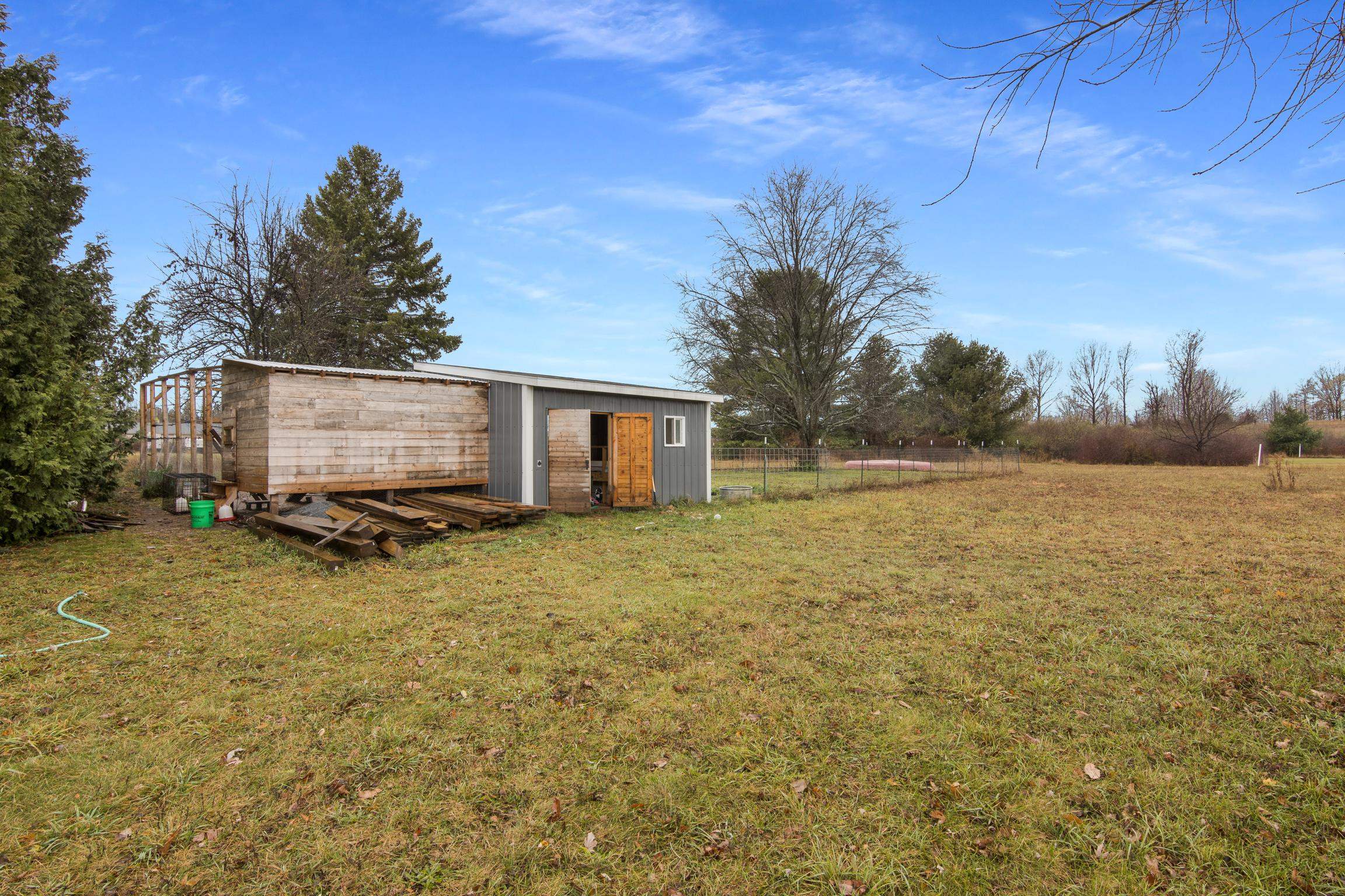 6939 Lautner Road Williamsburg, MI 49690 - Photo 9 of 35 1930026-47f60c99-51fb-47c8-a196-9ac107bd3f35.JPG