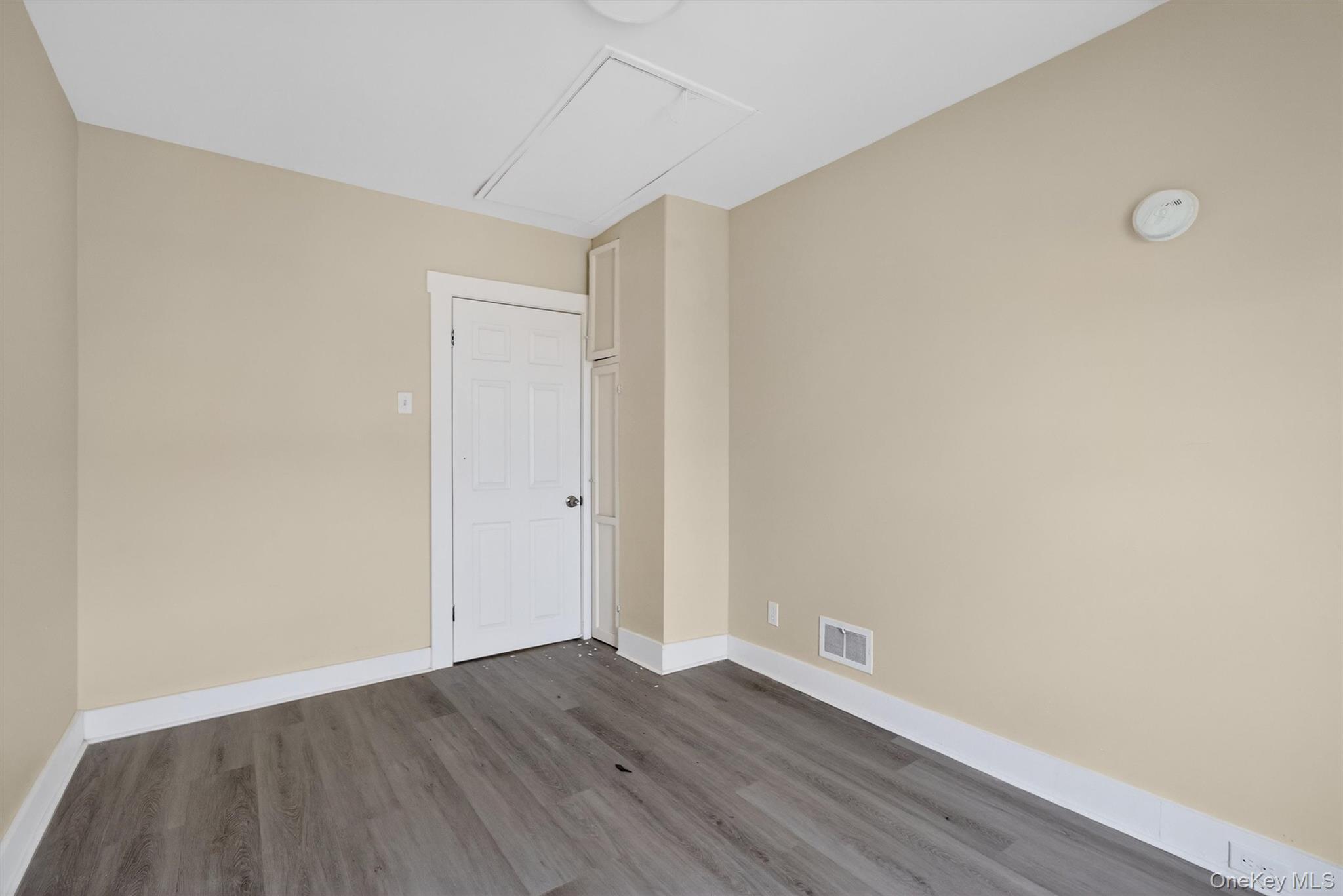 26 1/2 Ridge Street Middletown, NY 10940 - Photo 25 of 36