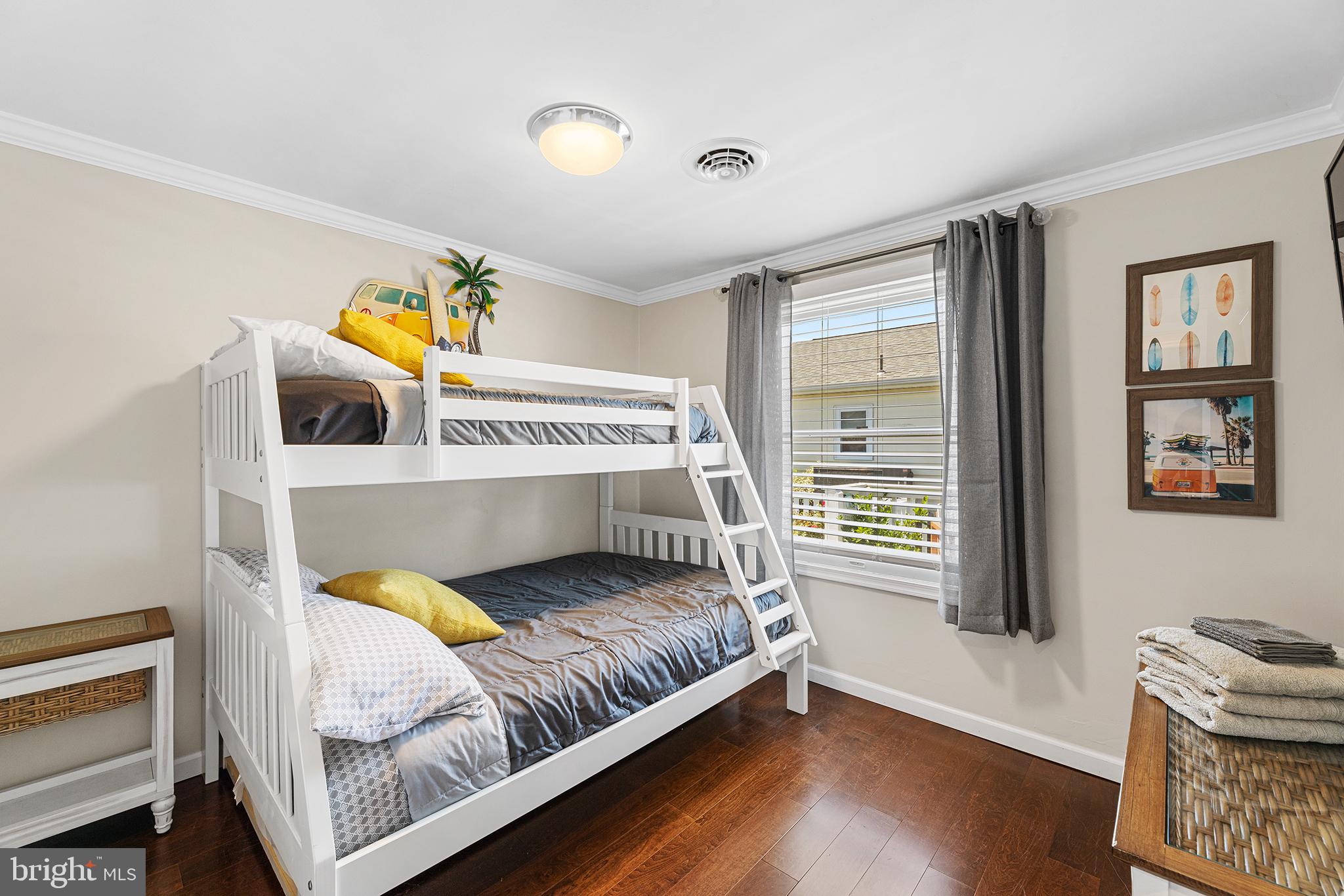 515 Twin Tree Road Ocean City, MD 21842 - Photo 27 of 49 2nd large bedroom