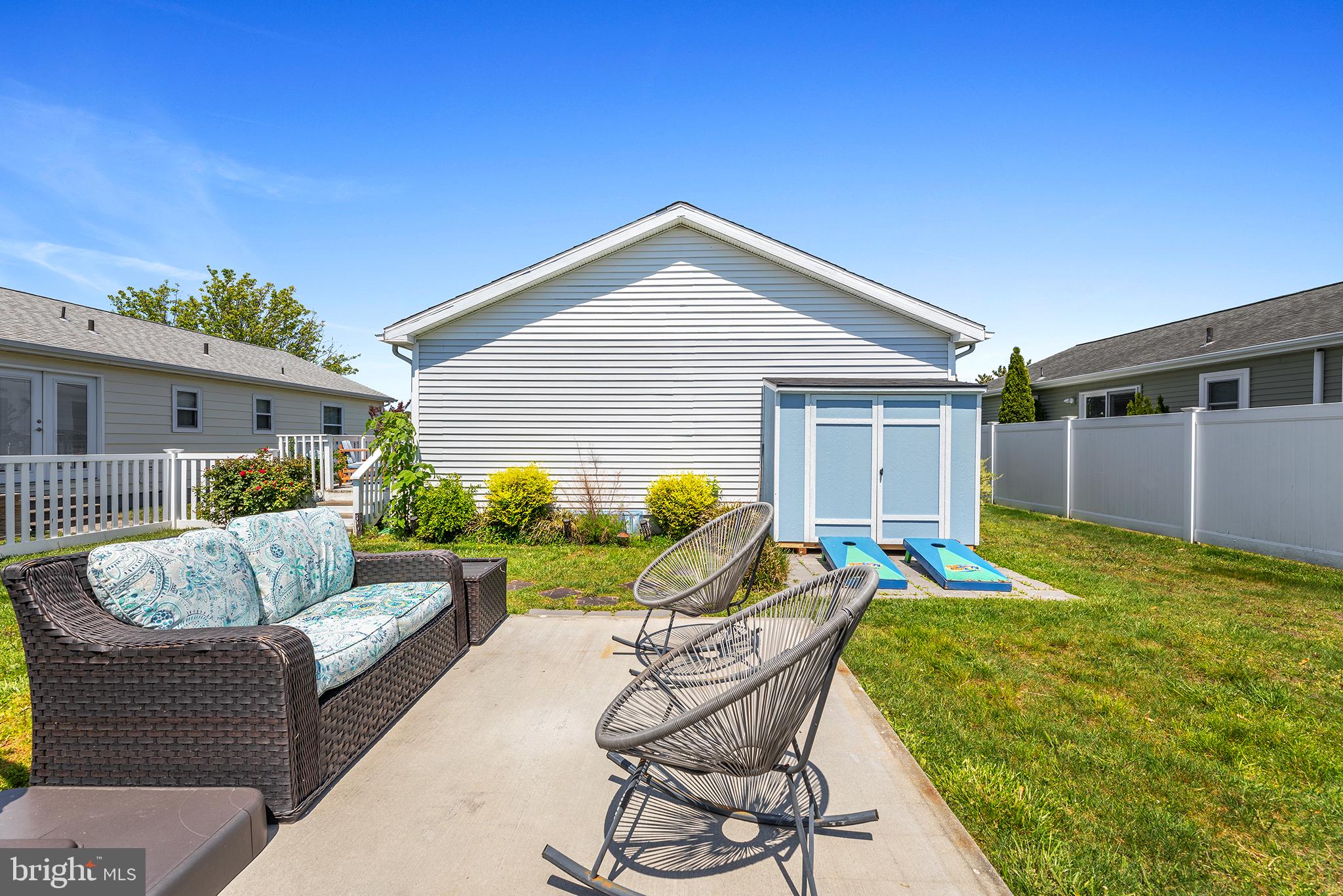 515 Twin Tree Road Ocean City, MD 21842 - Photo 41 of 49 Plenty of space for entertaining