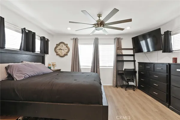 $819,000 | 6154 Ibbetson Avenue, Lakewood, CA 90713