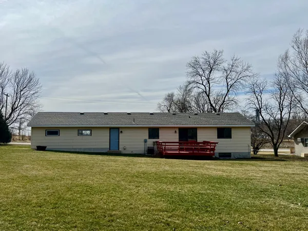 $164,000 | 509 1st Street, Bellingham, MN 56212