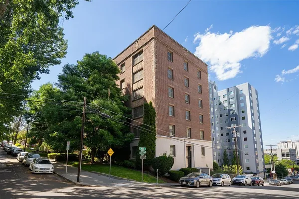$125,000 | 704 West 6th Avenue, Unit 302, Spokane, WA 99204