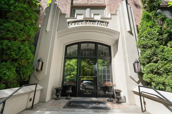 $125,000 | 704 West 6th Avenue, Unit 302, Spokane, WA 99204