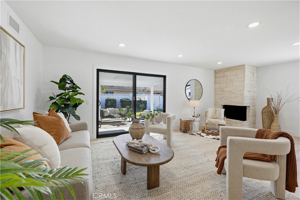 410 West Crystal View Avenue Orange, CA 92865 - Photo 6 of 22