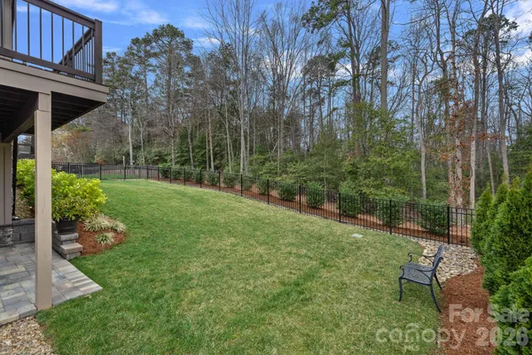 $669,900 | 860 38th Avenue Northeast, Hickory, NC 28601