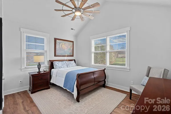 $669,900 | 860 38th Avenue Northeast, Hickory, NC 28601