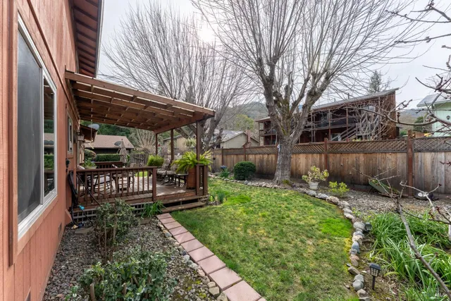 $620,000 | 550 Baywood Court, Ukiah, CA 95482