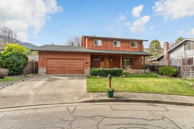 $620,000 | 550 Baywood Court, Ukiah, CA 95482