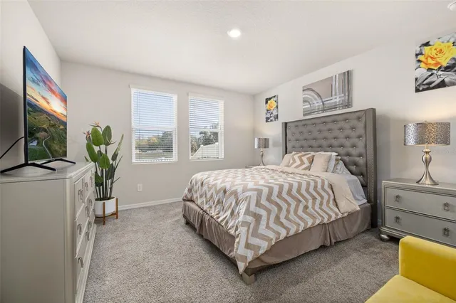 $2,350 | 2316 East Newsome Road, Plant City, FL 33565