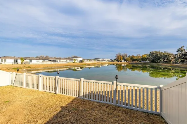 $2,350 | 2316 East Newsome Road, Plant City, FL 33565