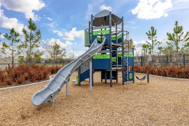 $2,350 | 2316 East Newsome Road, Plant City, FL 33565