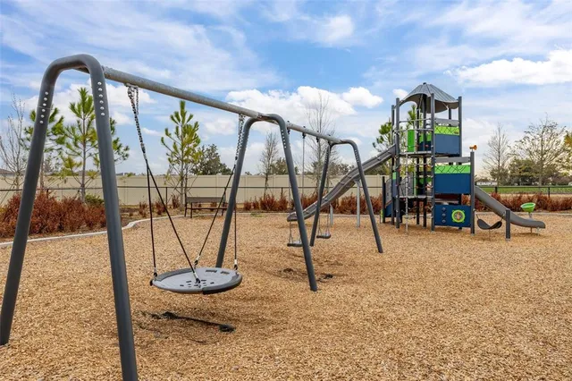 $2,350 | 2316 East Newsome Road, Plant City, FL 33565