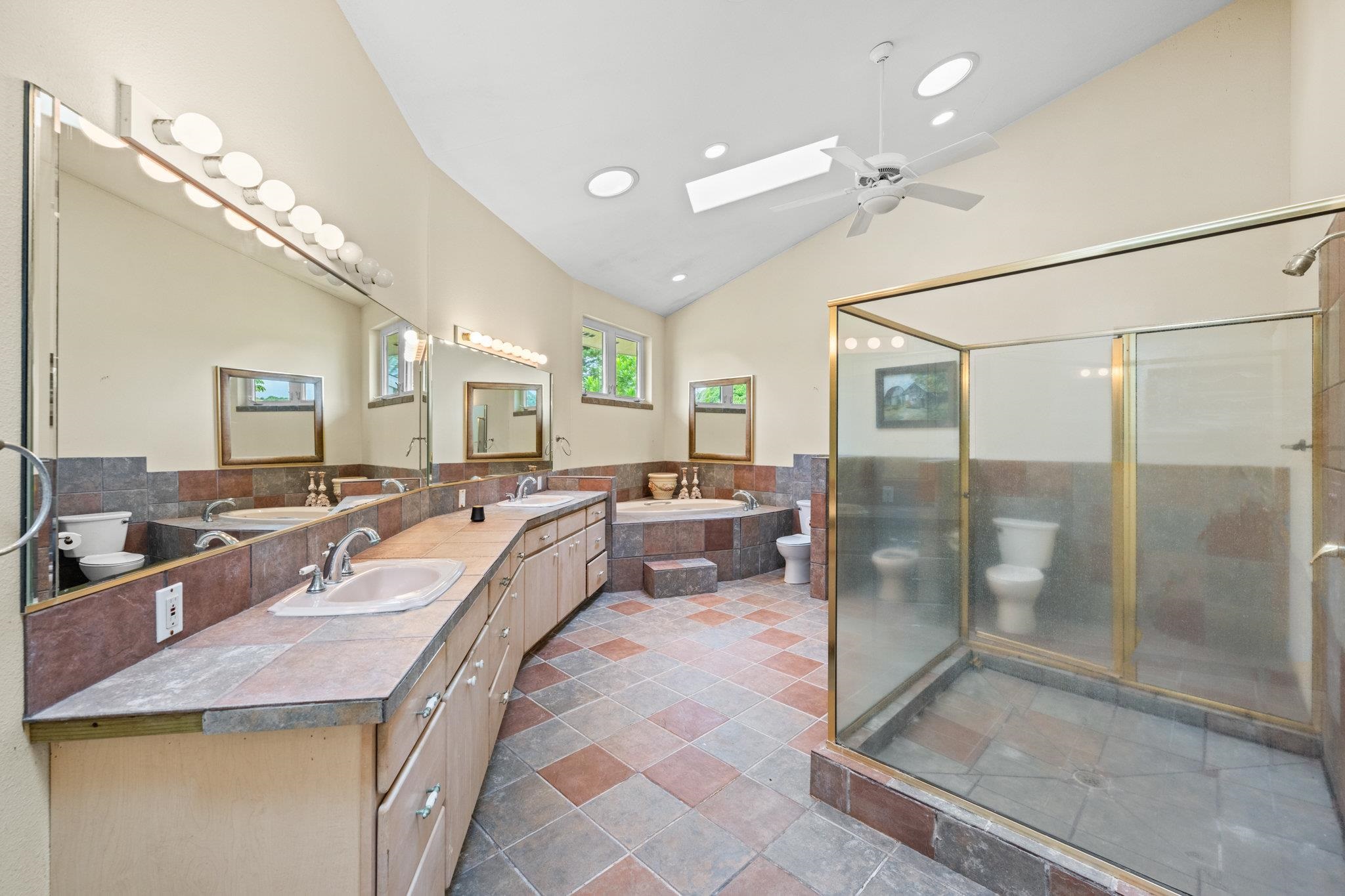 155 Uwala Road Hana, HI 96713 - Photo 21 of 41 a lobby with a double vanity sink and mirror