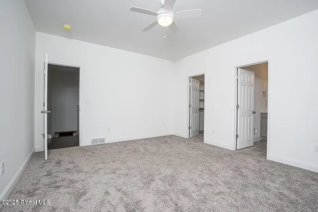 $478,900 | 922 Ridgeview Circle, Castleton-on-Hudson, NY 12033