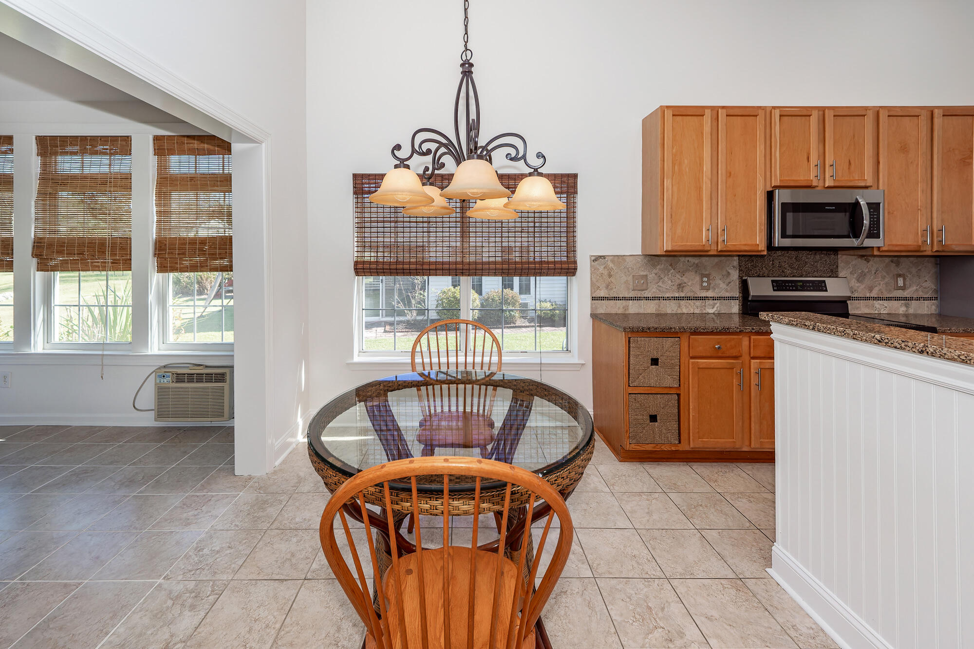 2061 Bancroft Lane Mount Pleasant, SC 29466 - Photo 11 of 57 12