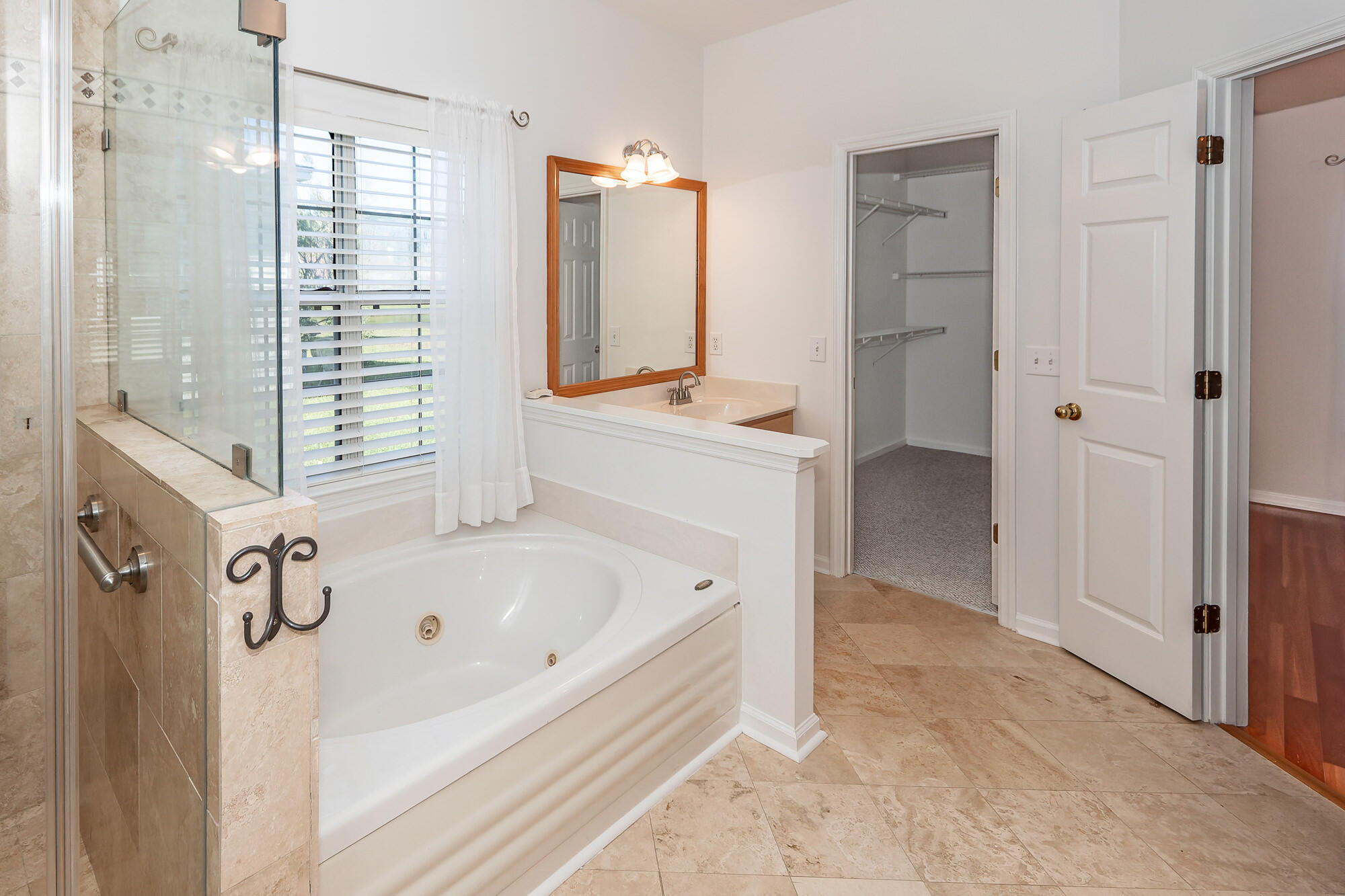 2061 Bancroft Lane Mount Pleasant, SC 29466 - Photo 32 of 57 32