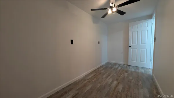 a view of a tennis court